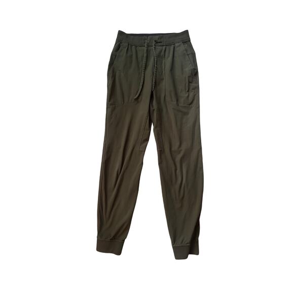 Men XS Lululemon Green Pull-On Drawstring Sweatpants Pants Skinny Joggers - Picture 1 of 7